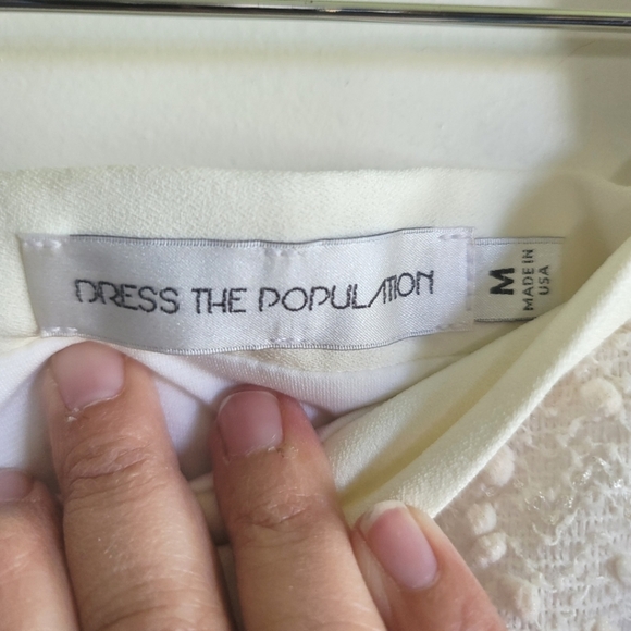 Dress The Population, Boucle Pencil Skirt, Ivory, Cream, Size Medium - Picture 6 of 7